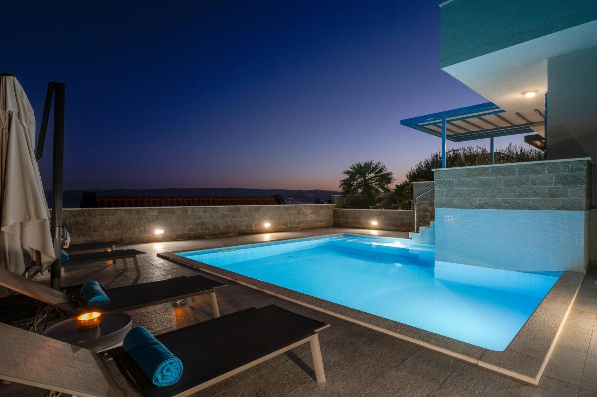 Villa Allegra With 32Msq Heated Pool, 300M Far From Sandy Beaches, Open Sea View Omiš Esterno foto