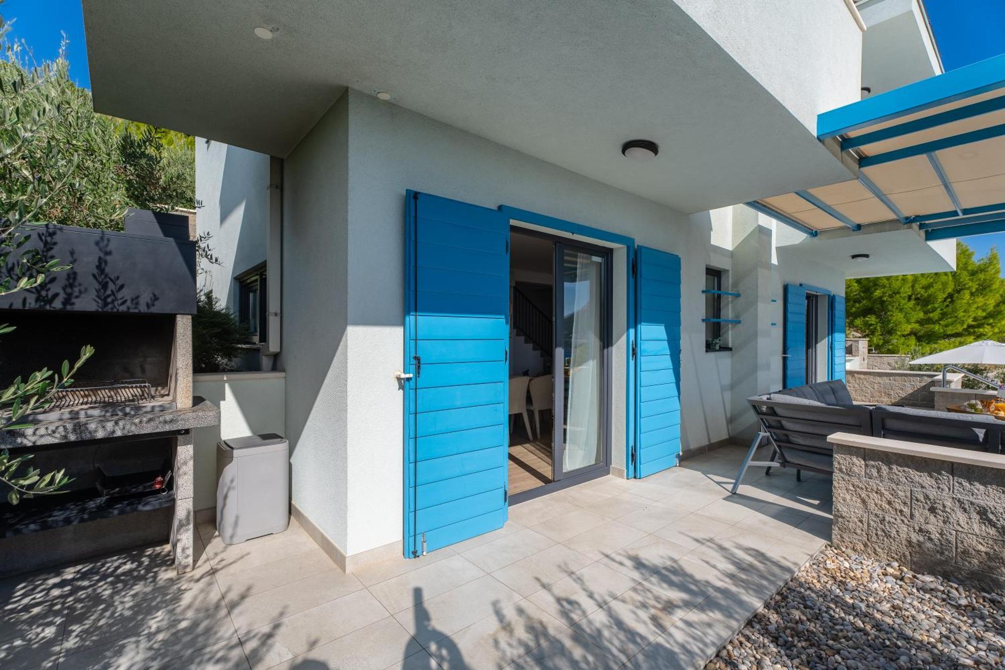 Villa Allegra With 32Msq Heated Pool, 300M Far From Sandy Beaches, Open Sea View Omiš Esterno foto